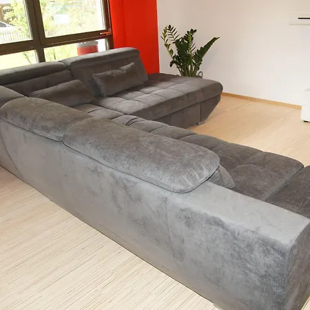 W & S Executive - I *